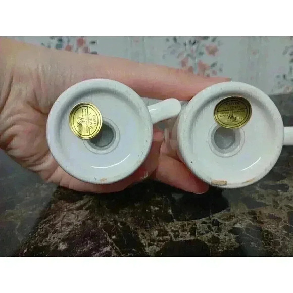 I Heart NY - I Love New York Souvenir Salt & Pepper Shakers - White, Black & Red - Picture 6 of 8